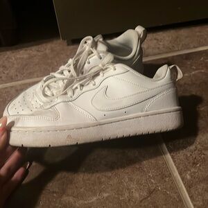 Nike Court Borough Low